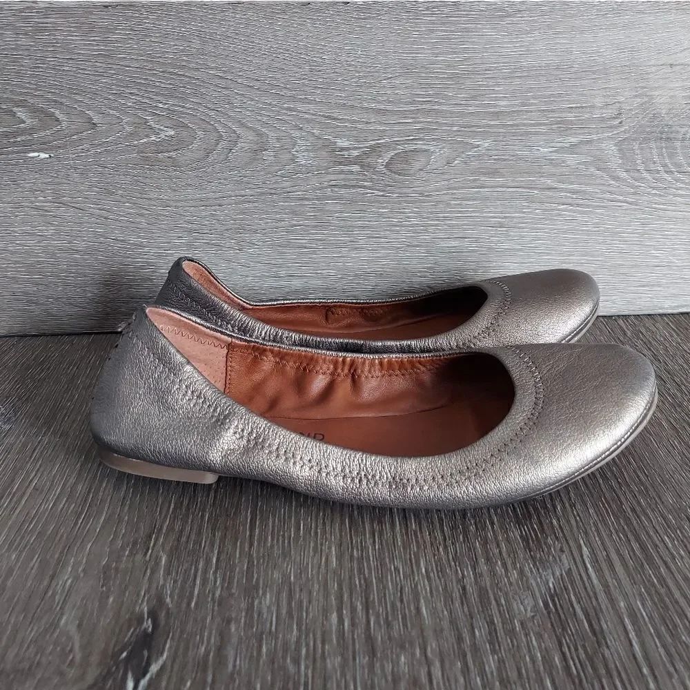 Lucky Brand Emmie Metallic Pewter Leather Ballet Flats Size 6M